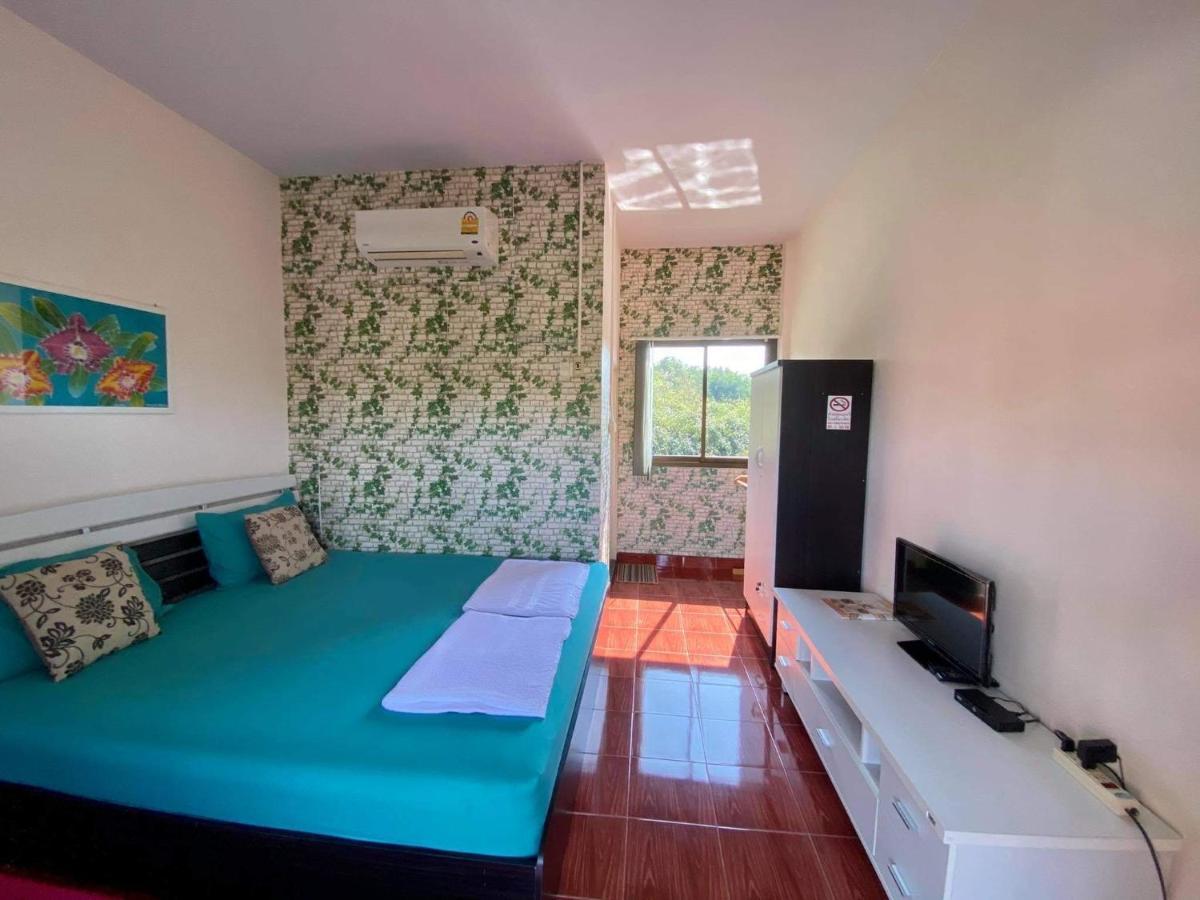 Апартаменты Saeng Tai Amphawa Samut Songkhram Экстерьер фото