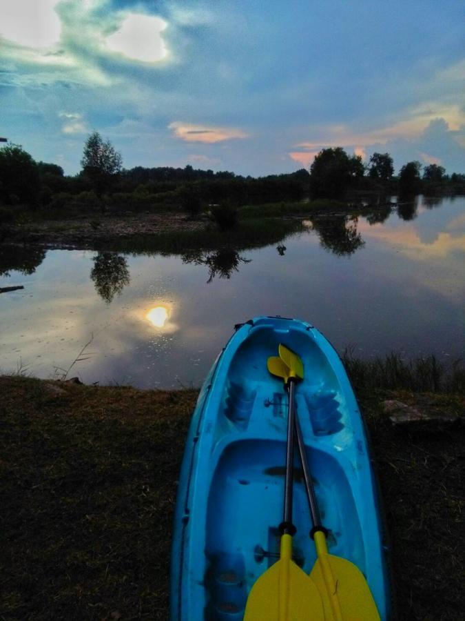 Апартаменты Saeng Tai Amphawa Samut Songkhram Экстерьер фото